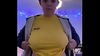 aunty bathing hidden cam