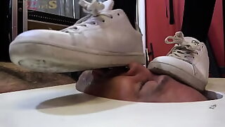 abvidzk with i handed my blindfolded wife to the stranger to fuck