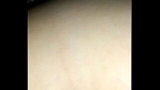 1080p un ouvrier costaud sest fait prendre en train de se branler dans un escalier