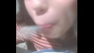 18 year old showing you how to cum just by using your hands
