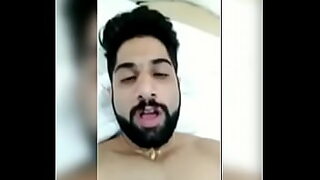 exercise karvane ke chakkar mein ladki ko chodte hain