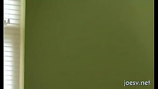 10 sec the naughty boy stripped off moms sari and fucked her hard