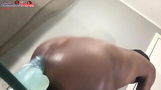 18 yo dick in chuck e cheese parking lot