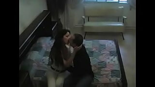 cojiendo con mi prima en el hotel camara oculta