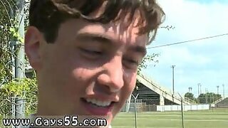 2men having sex with a women at the same time