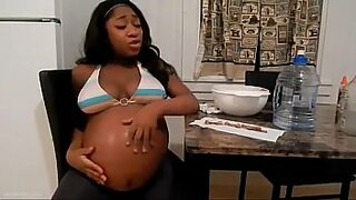 18 year old showing you how to cum just by using your hands