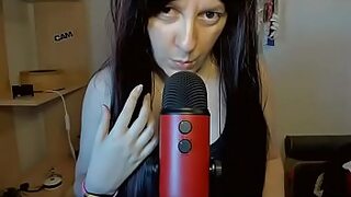 amina amore