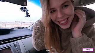 ass shaking on the floor