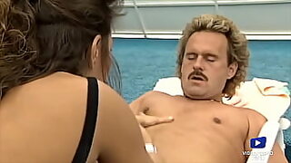 1 girl 4 boys at a time 1 in moutn 2 in vagina 1 in 2 hole