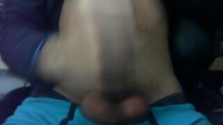 ass shaking