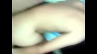 a su hermana dormida y se la folla