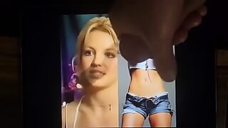 britney spears cameltoe