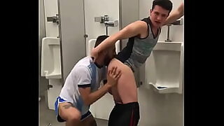 aunty dress changing hidden cam