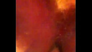 18 year old breaks the seal of the pussy with her step brothers big