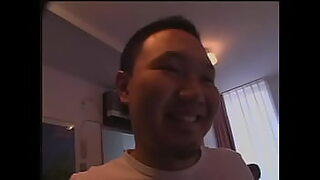 18 year old girl japanese iniyut ng frend