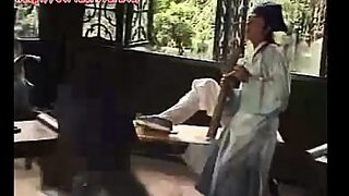 2 ponakan ngetot dengan tante di hotel bandung 2007