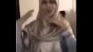 18 years old girl on girl