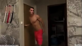 atriz porno italiana fudendo com o filho no quarto