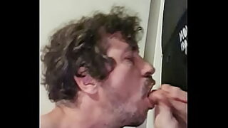 1 girl 4 boys at a time 1 in moutn 2 in vagina 1 in 2 hole