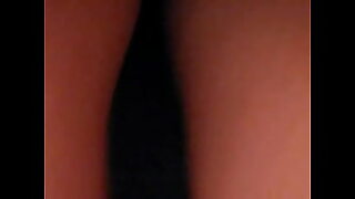amouranth upskirt