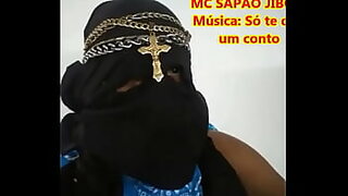 18 black
