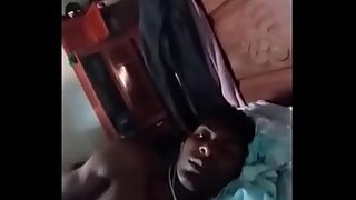 black pau back