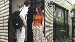 18 year old girl japanese iniyut ng frend