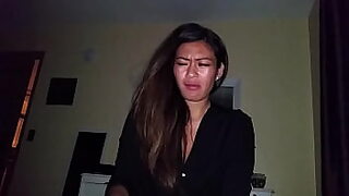 18 sal ka sundar ladki x video india uska face dikhana chahie