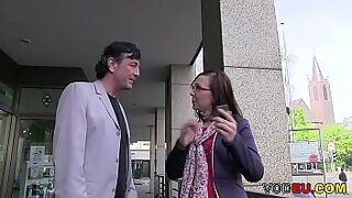14 saal ki larke ko 20 saal ka larka ne choda