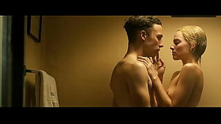 18 year old boy fucking a 20 year old girl