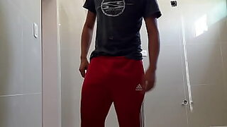 10 men
