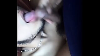 agacharse para cojer el jabon
