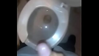 a chaque fois que je fais un teens elle enleve un vetement