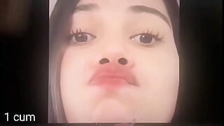 a su hermana dormida y se la folla