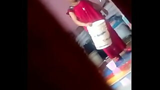 afreen khan neude chang the dres