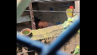 aunty hidden bath