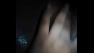 asiatico en el bus
