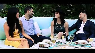 18 sal ka sundar ladki x video india uska face dikhana chahie