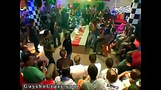 18 year old boy fucking a 20 year old girl