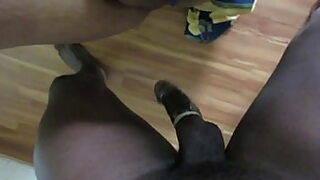 1 girl 4 boys at a time 1 in moutn 2 in vagina 1 in 2 hole