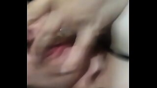 18 saal ki ladki ke jab padosi ke ladke ne land de diya