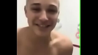 1 bath for 2 furrys