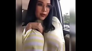 anushka sharma nip slip