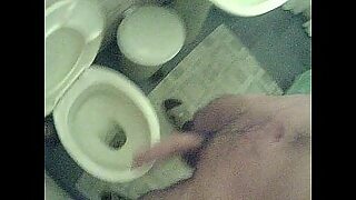 aunty bathing hidden cam