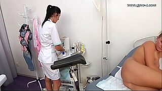 1 vs banyk siram pake air kencing di badan