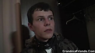 1 hour long video