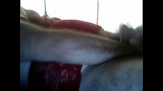 babes dildoing