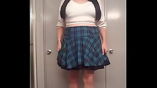 18 year old breaks the seal of the pussy with her step brothers big