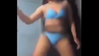 1 girl 4 boys at a time 1 in moutn 2 in vagina 1 in 2 hole