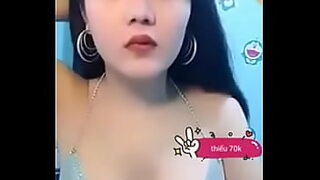 18 year old sweetie gets fuck by her boyfriend